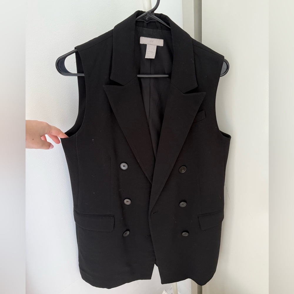 H&M Black Double-Breasted Sleeveless Blazer Vest - Picture 3 of 5